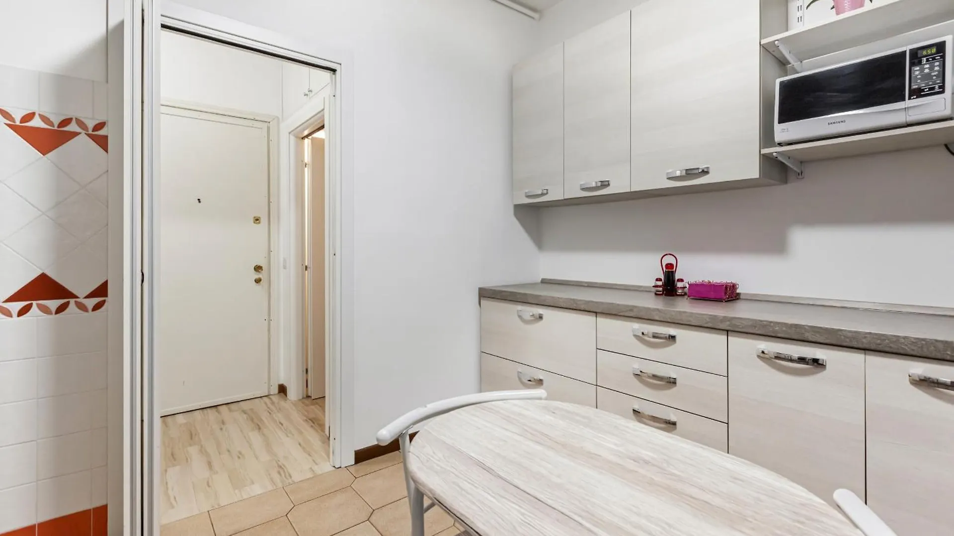 Sweet Apartment Rossi 57 Μιλάνο 0*,